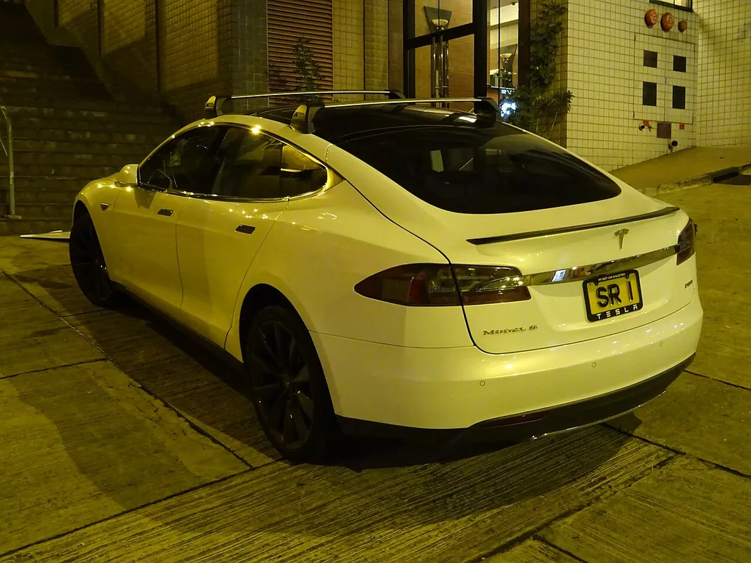 Tasta motor vehicle SR1, Pound Lane, Tai Ping Shan Street, Sheung Wan, Hong Kong