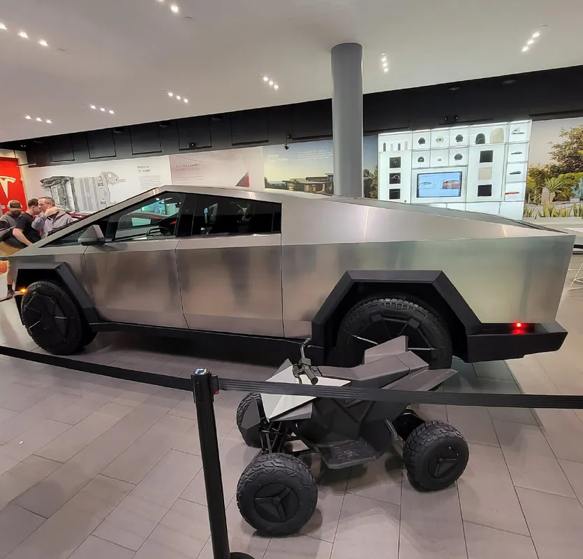 Tesla Cybertrack and Cyberquad for kids