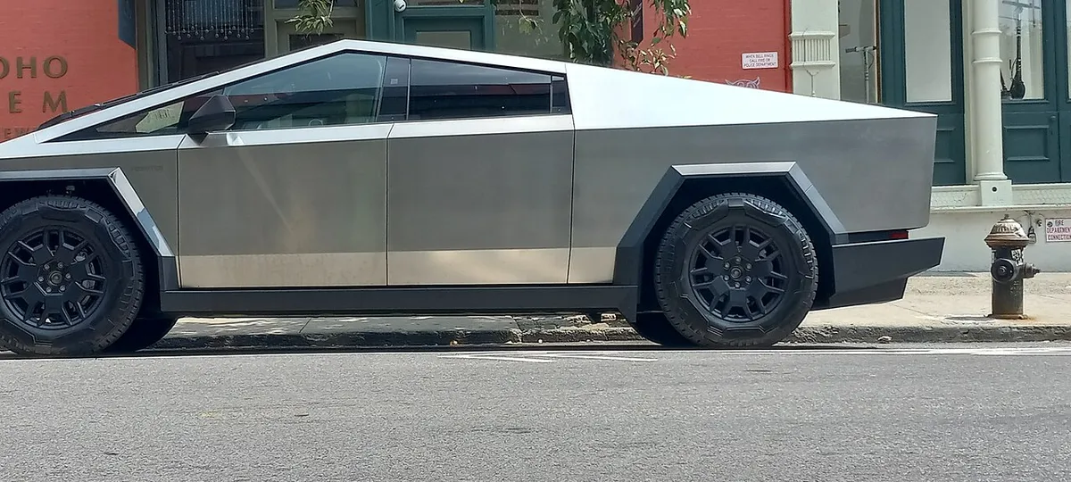 Tesla Cybertruck